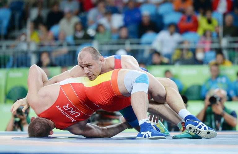 20 Wrestling Moves for Self-Defense — Practical How-To (easy wrestling moves for self defense at home)